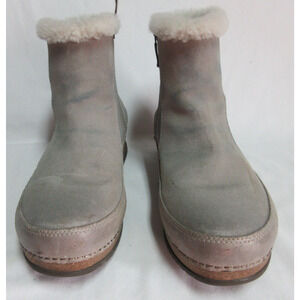 Dansko Mitzy Stone Suede Bootie, Faux Fur Trim, Women Size 39 (8.5-9) NEW